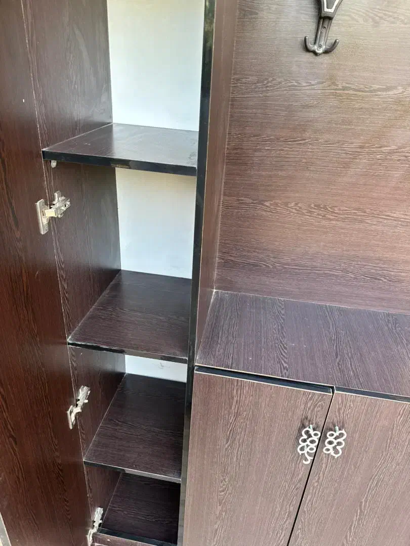 کمد جا کفشی در حد نو و تمیز|جاکفشی، کمد، دراور|چغادک, |دیوار