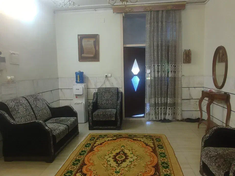 همکف180متری/2خواب بازسازی/فروشگاه معلم قدس مطهری|اجارهٔ خانه و ویلا|کرمان, |دیوار