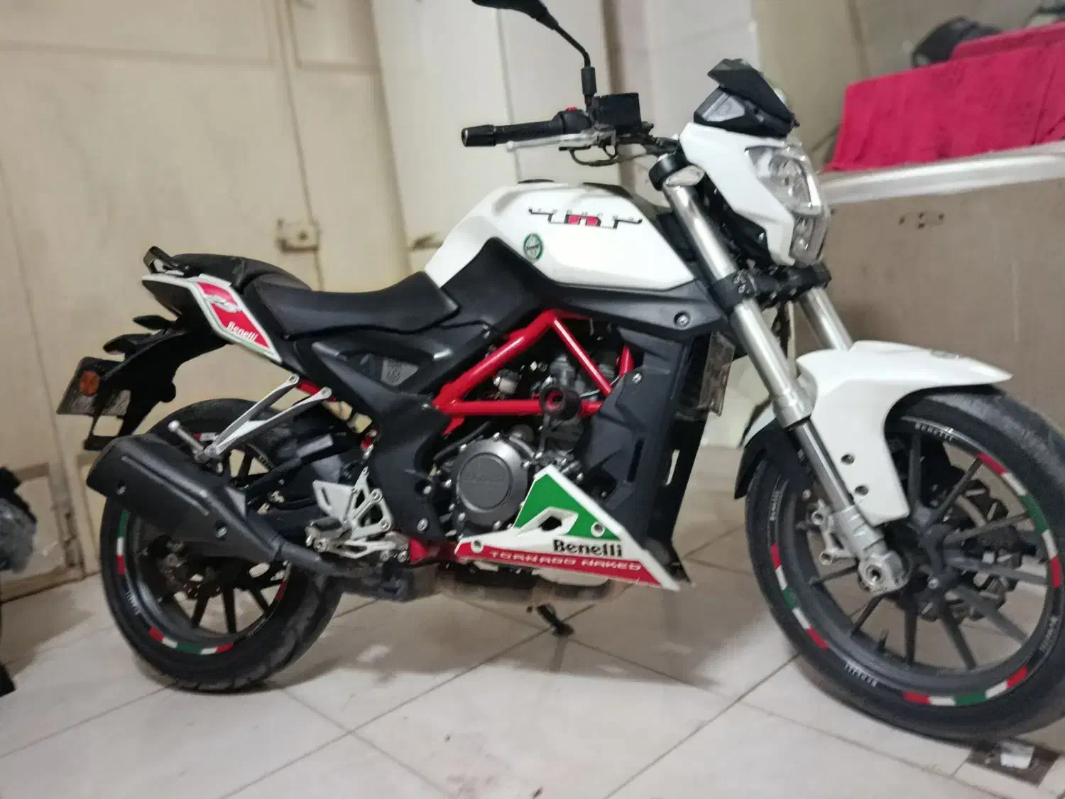 موتور بنلی 250|موتورسیکلت|اصفهان, رهنان|دیوار