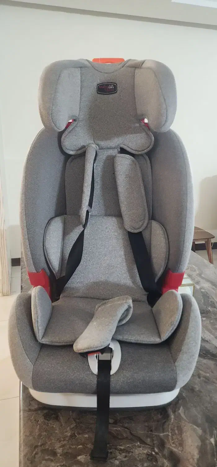 صندلی ماشین کودک|تخت و صندلی بچه|برخوار, |دیوار