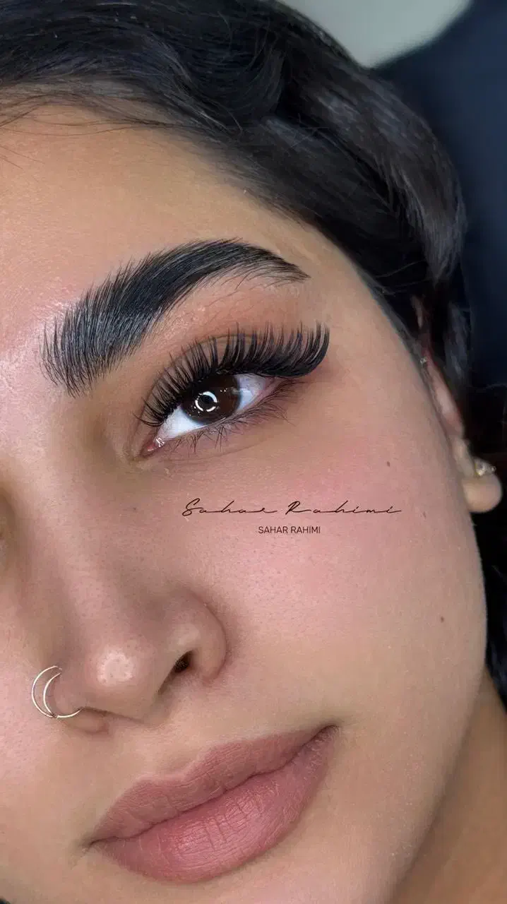 استخدام مژه کار و اجاره تخت مژه|استخدام درمانی، زیبایی، بهداشتی|تهران, اسکندری|دیوار