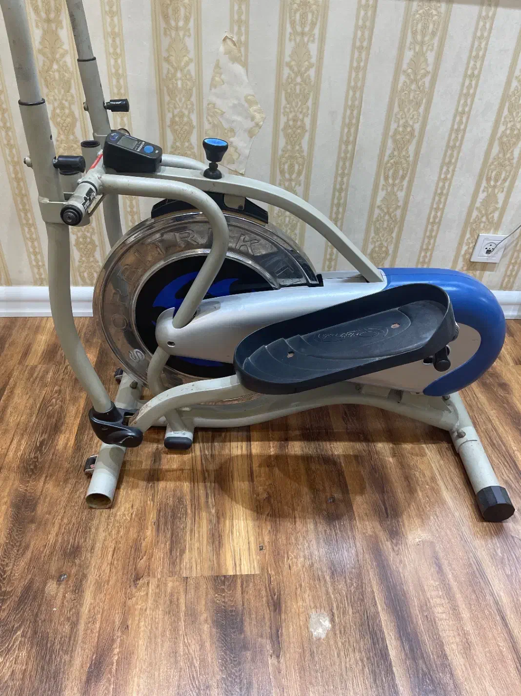 اسکی فضایی دوچرخه|تجهیزات ورزشی|رشت, نیکمرام|دیوار