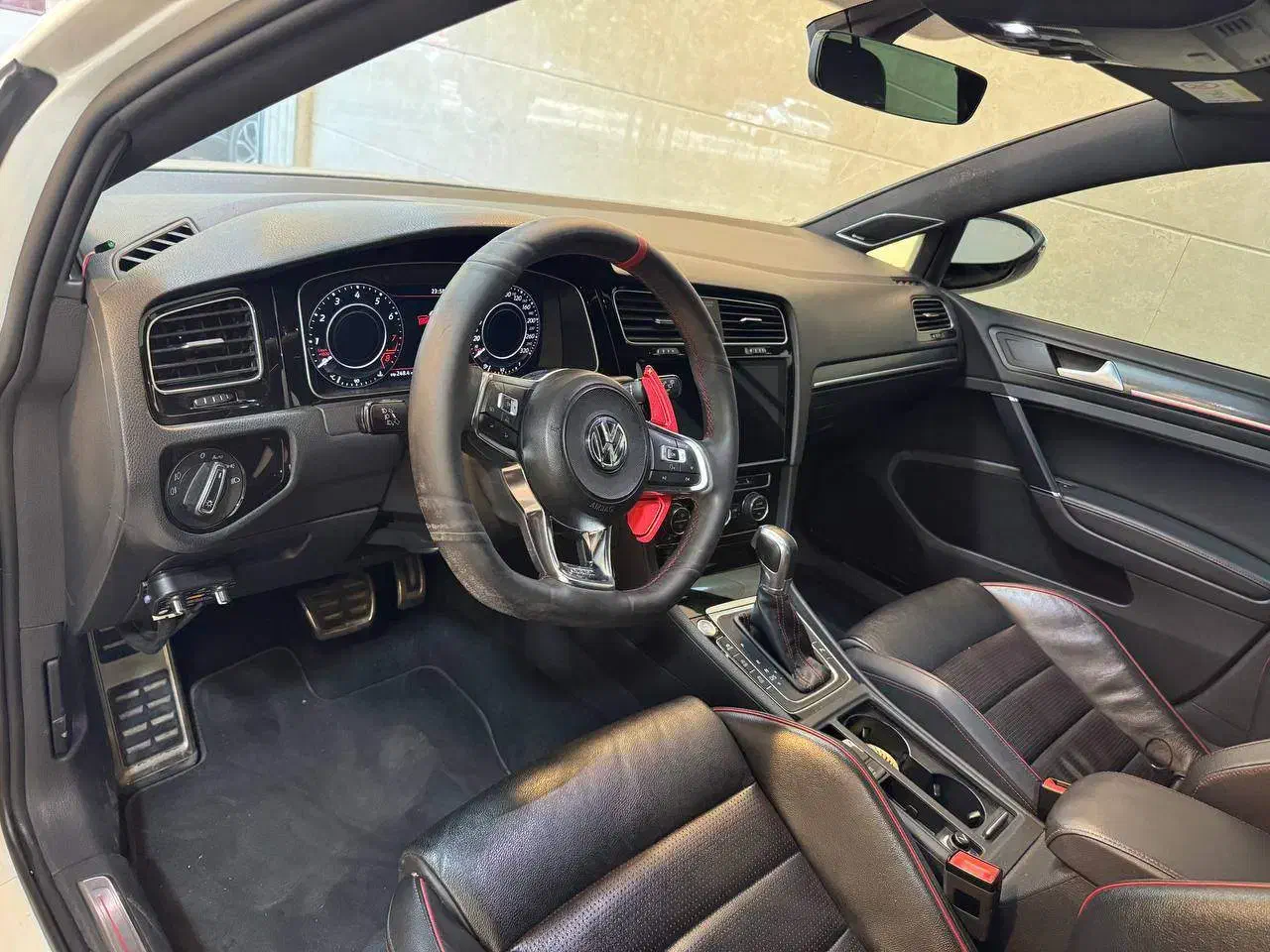 فولکس GOLF GTI، مدل 2018|خودرو سواری و وانت|تهران, استاد معین|دیوار