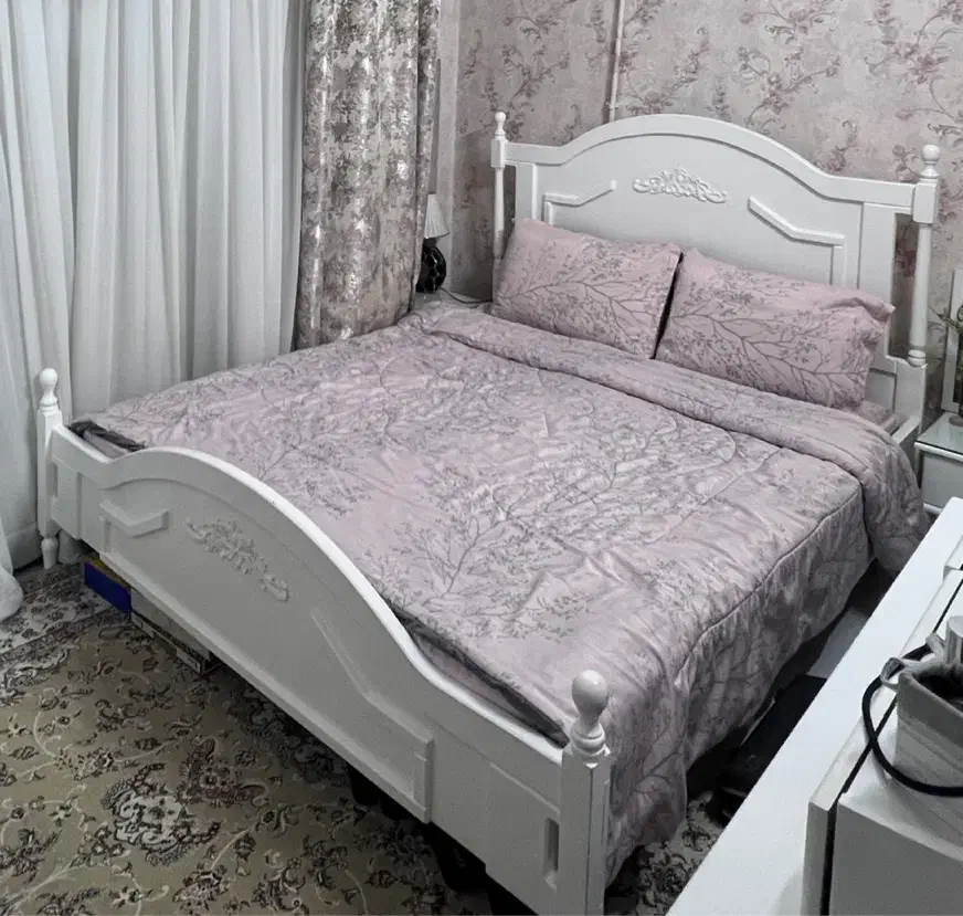 سرویس خواب تخت و میز آرایش و پاتختی|تخت و سرویس خواب|مشهد, رضاشهر|دیوار