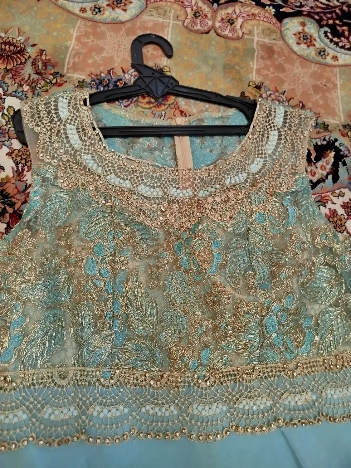 پیراهن مجلسی|لباس|فریمان, |دیوار