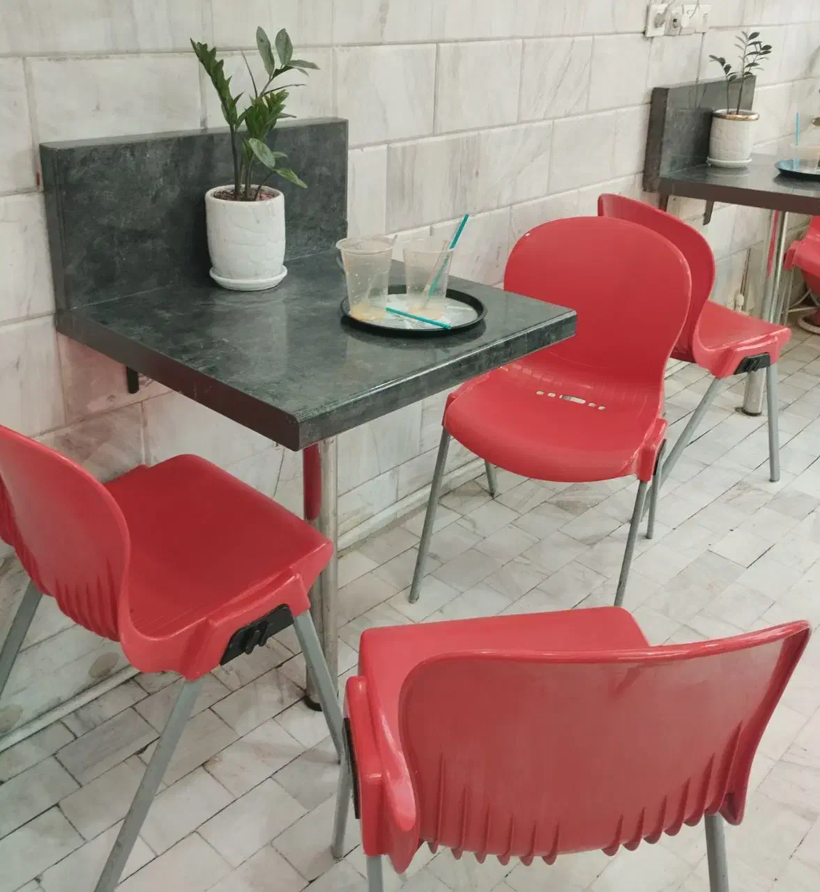 صندلی|میز و صندلی غذاخوری|قم, آزادگان|دیوار