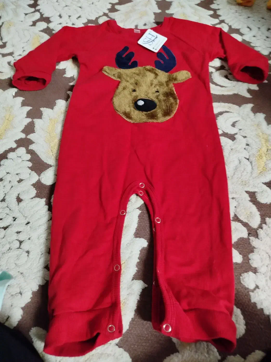 سرهمی|کفش و لباس بچه|اصفهان, کوی گلزار|دیوار