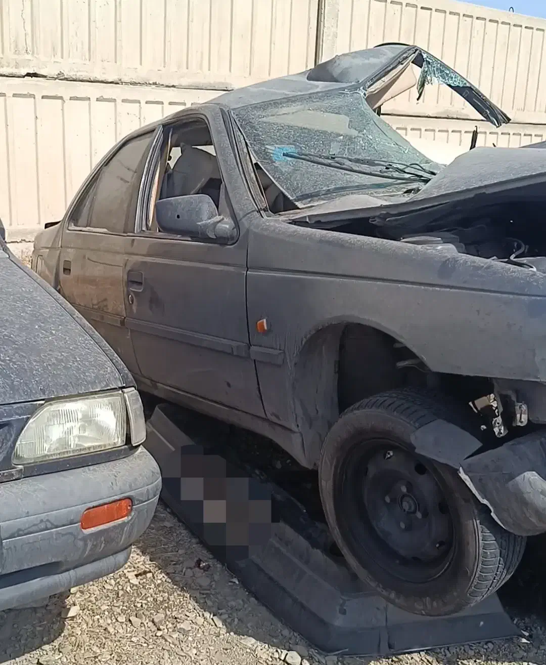 پژو مدل 90 تصادفی|خودرو سواری و وانت|صفادشت, |دیوار