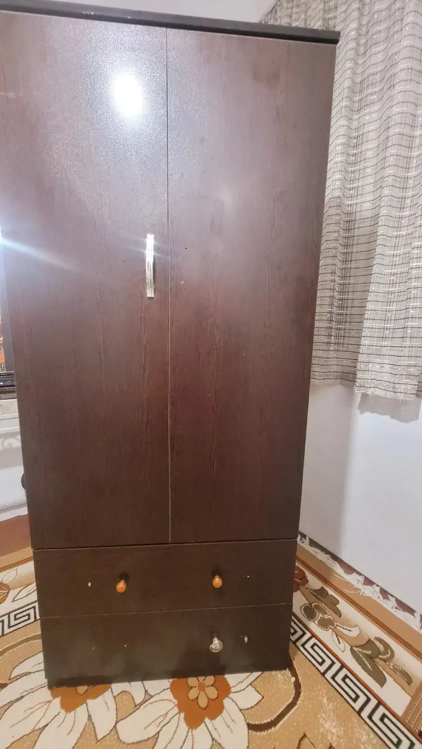 کمد دوکشو و دردارجادار|تخت و سرویس خواب|تنکمان, |دیوار