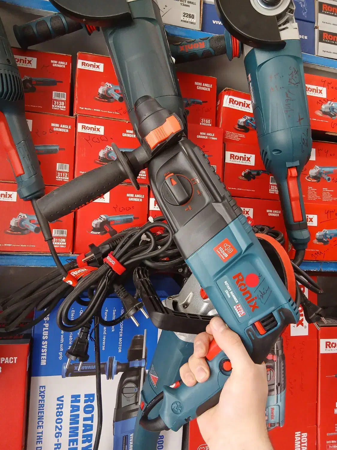 دریل بتن کن سه کیلو رونیکس با۲/۱۰۰/۰۰۰تخفیف|ابزارآلات|ایلام, |دیوار