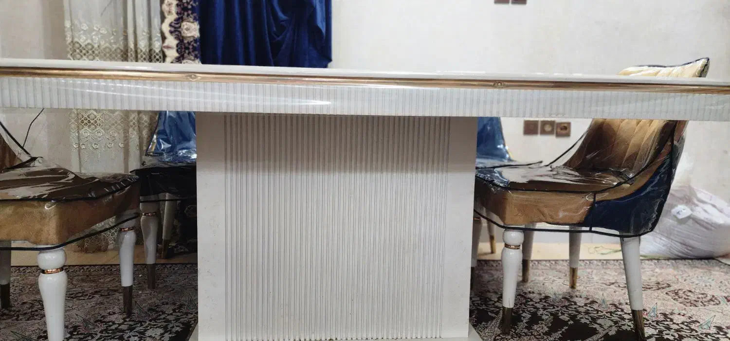 میز غذا خوری ۸ نفره|میز و صندلی غذاخوری|بم, |دیوار