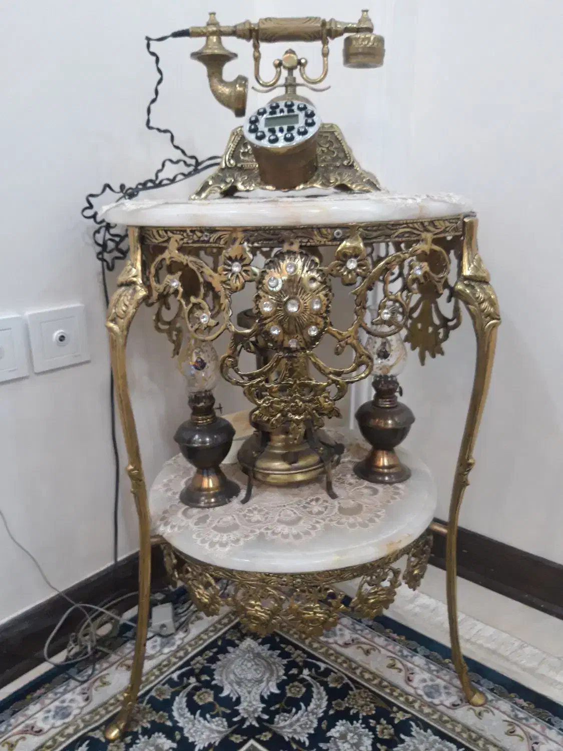 میز وتلفن برنجی در حد|میز تلفن|تهران, افسریه شمالی|دیوار