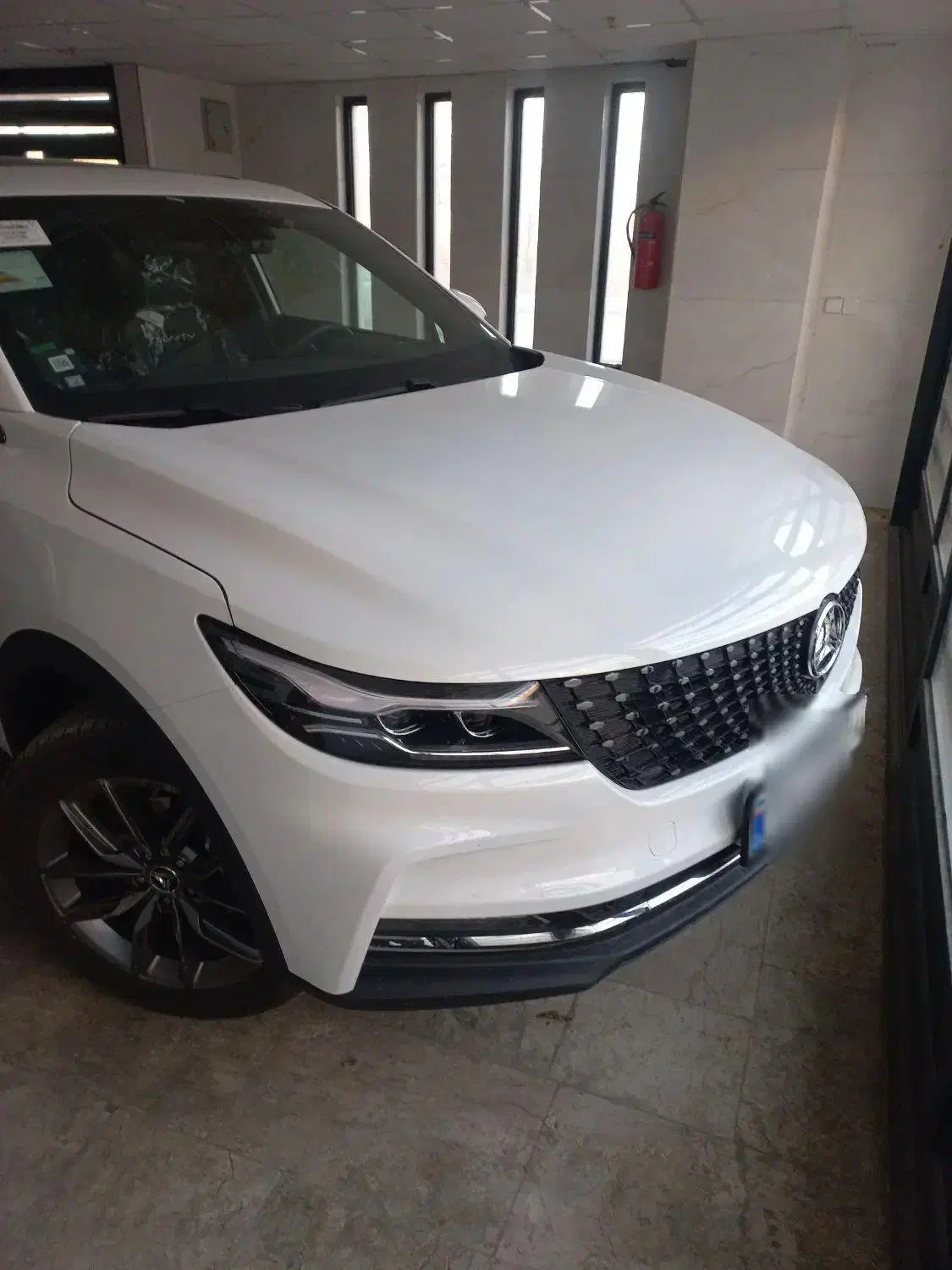 دیگنیتی پرایم خشگ مدل ۴۰۴ سفید تو مشگی|خودرو سواری و وانت|همدان, |دیوار