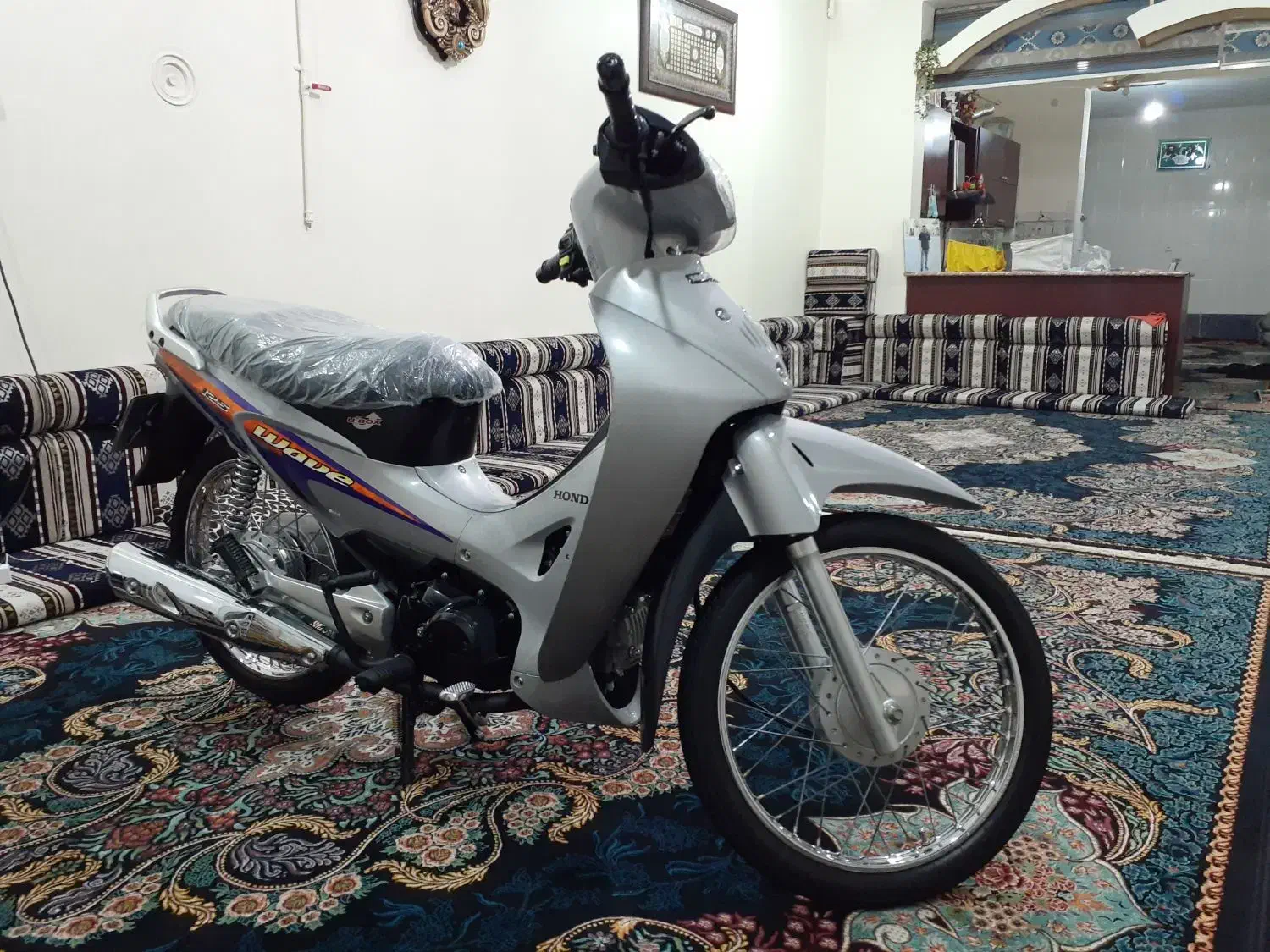 ویوژاپن بی کلاچ درحد صفر|موتورسیکلت|اهواز, زیتون کارگری|دیوار