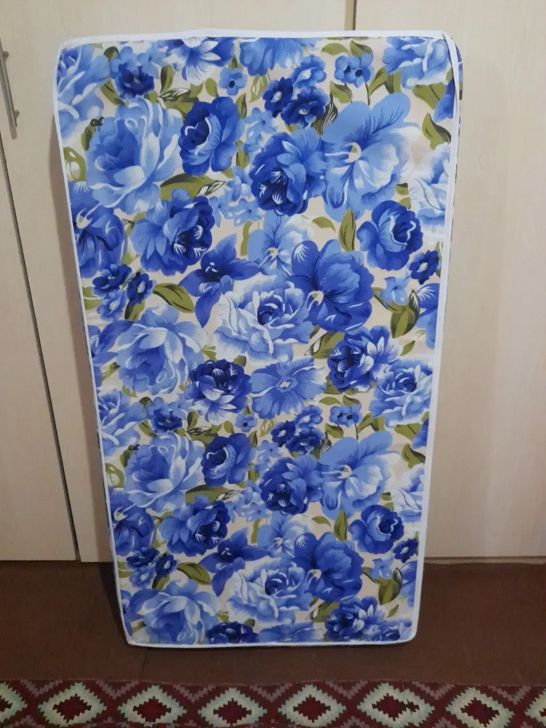 ۲عددتشک تخت کودک|تشک تختخواب|تبریز, |دیوار