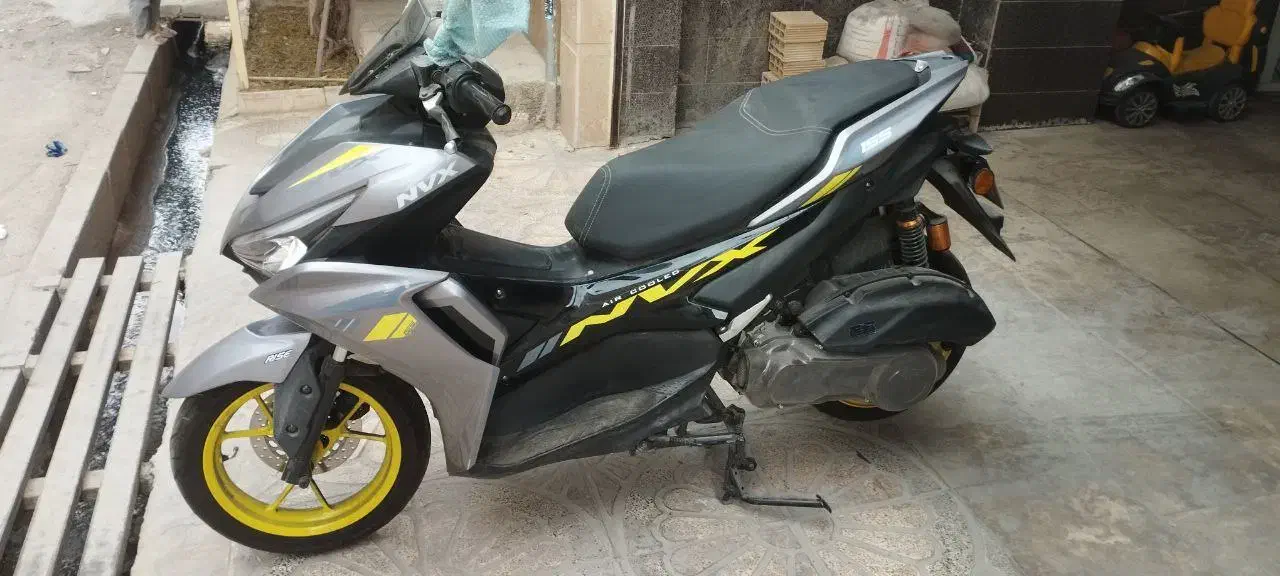 موتور ایروکس مدل۱۴۰۲|موتورسیکلت|رباطکریم, نصیرشهر|دیوار