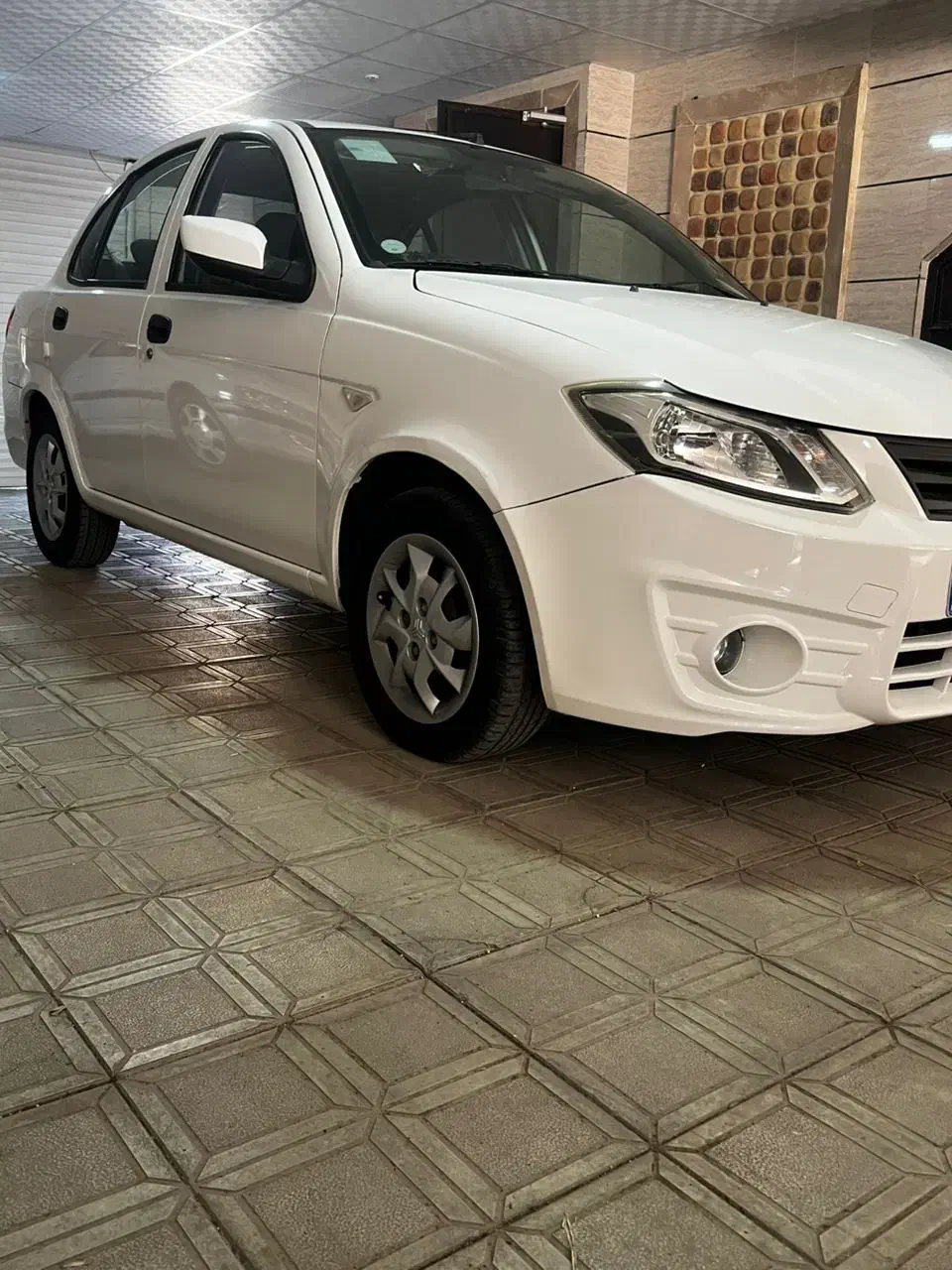 ساینا ۱۴۰۰|خودرو سواری و وانت|شیراز, شهرک مفتح|دیوار