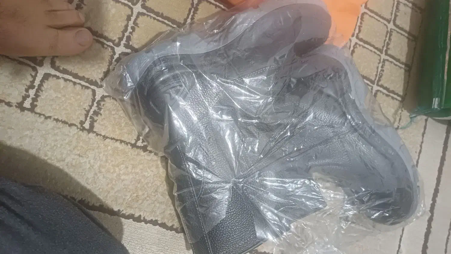 کفش ایمنی ساق بلند|کیف، کفش، کمربند|شیراز, انجیر|دیوار