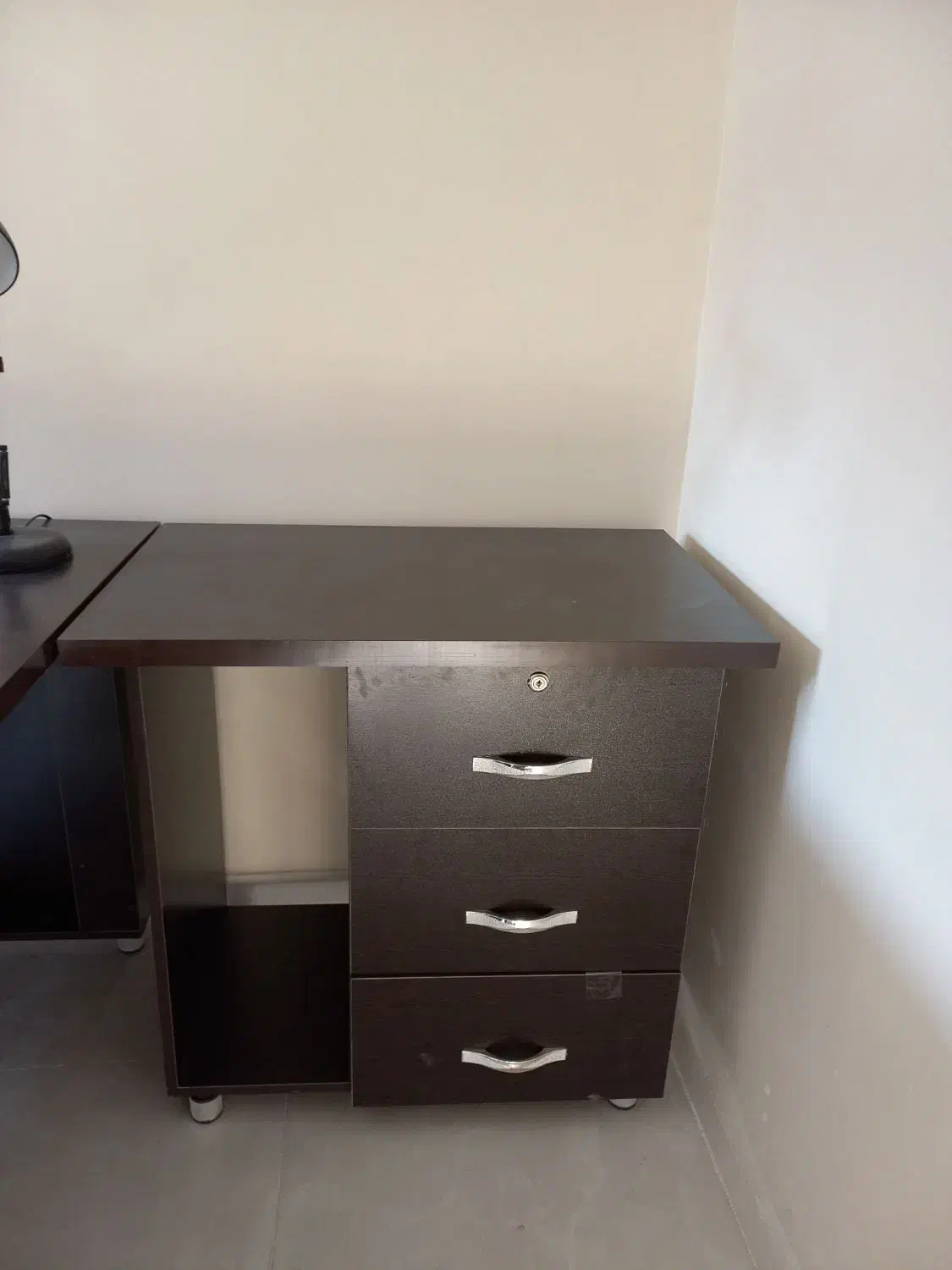 فروش میز مدیریتی ، میز تحریر و کتابخانه|دفتر کار|هشتگرد, فاز ۳ مهستان|دیوار