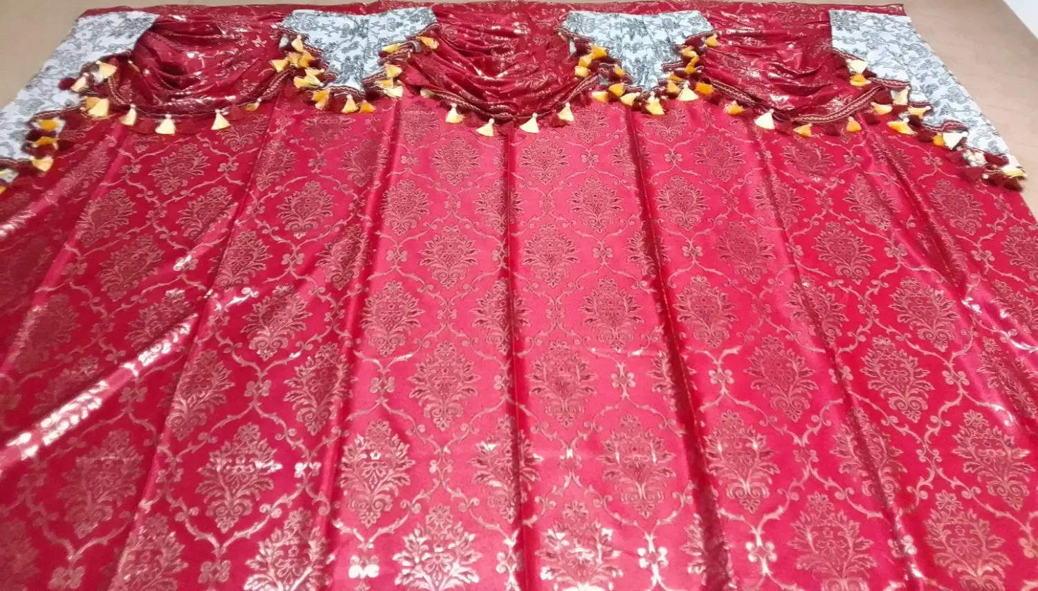 پرده|پرده، رانر، رومیزی|فلاورجان, |دیوار