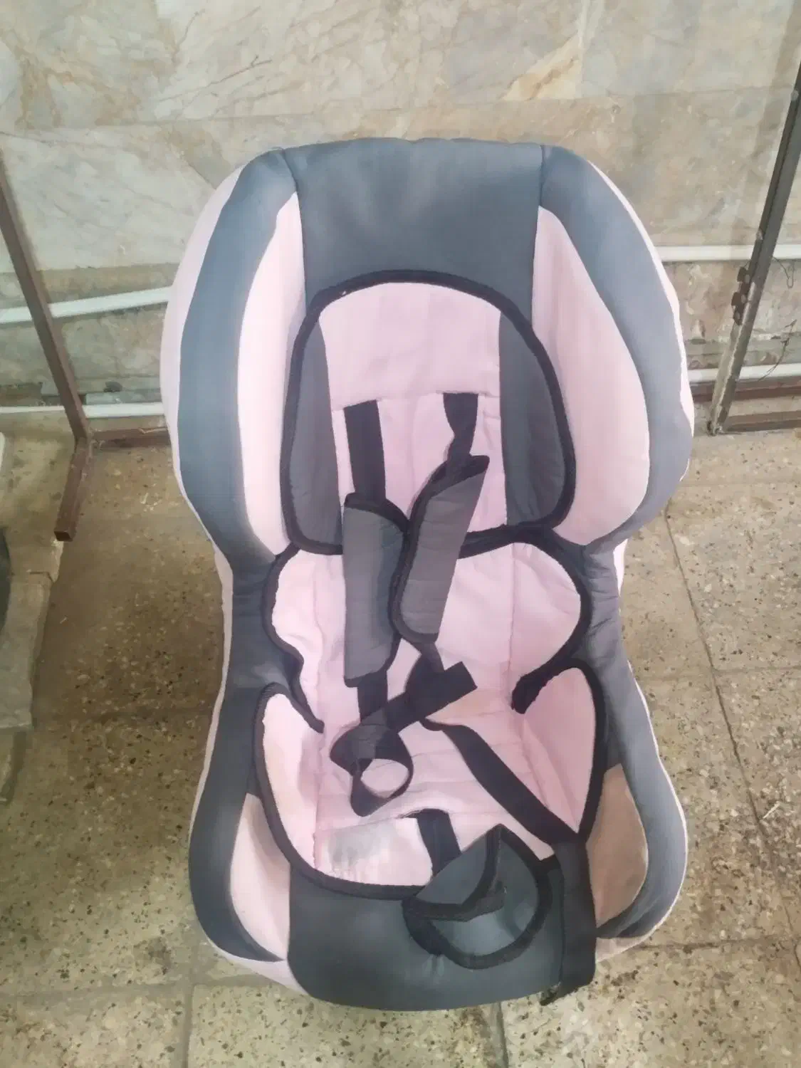 صندلی ماشین کودک سالم|اسباب و اثاث بچه|مشهد, کوی پلیس|دیوار