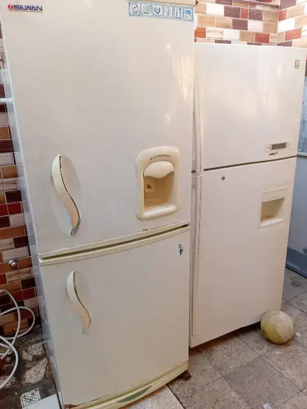 سلام دو عدد یخچال دوو با سیلوان تمیز سالم فروشی|یخچال و فریزر|ساوه, |دیوار