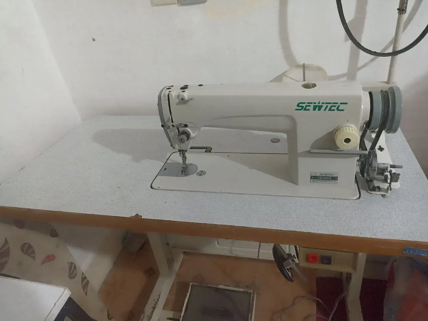 چرخ خیاطی دست دو در حد نو|چرخ خیاطی و ریسندگی|فیروزآباد (فارس), |دیوار