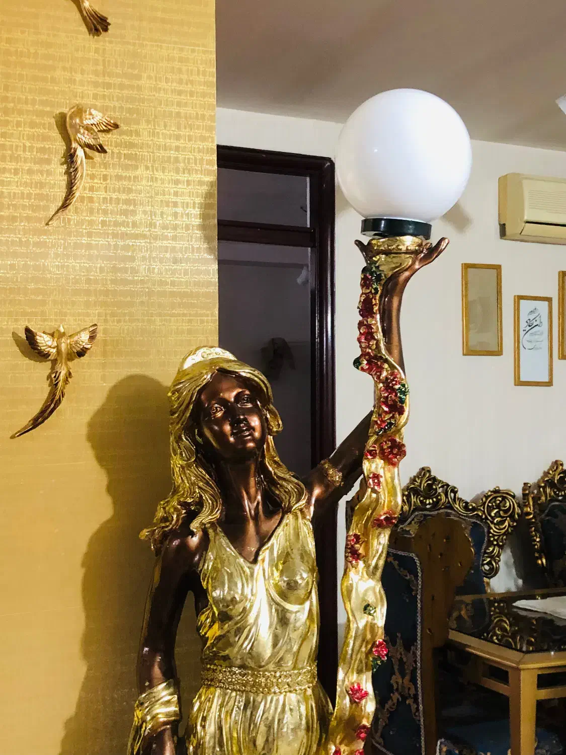 مجسمه|مجسمه، تندیس، ماکت|میاندوآب, |دیوار