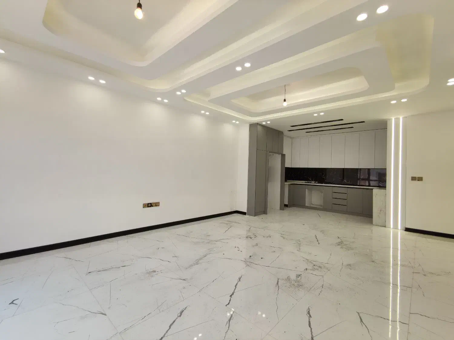 فروش اپارتمان ۱۰۰ متری در تاپ ترین منطقه پشت جهاد|فروش آپارتمان|فومن, |دیوار