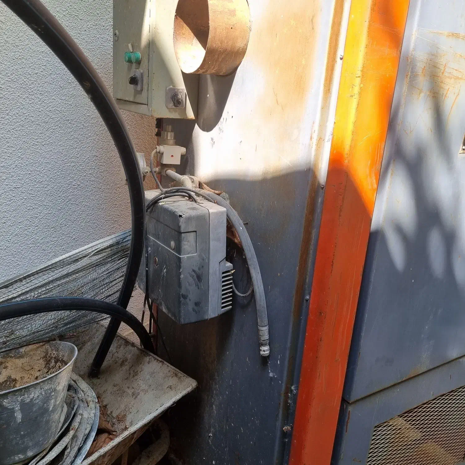 مشعل|بخاری، هیتر، شومینه|دماوند, دماوند|دیوار