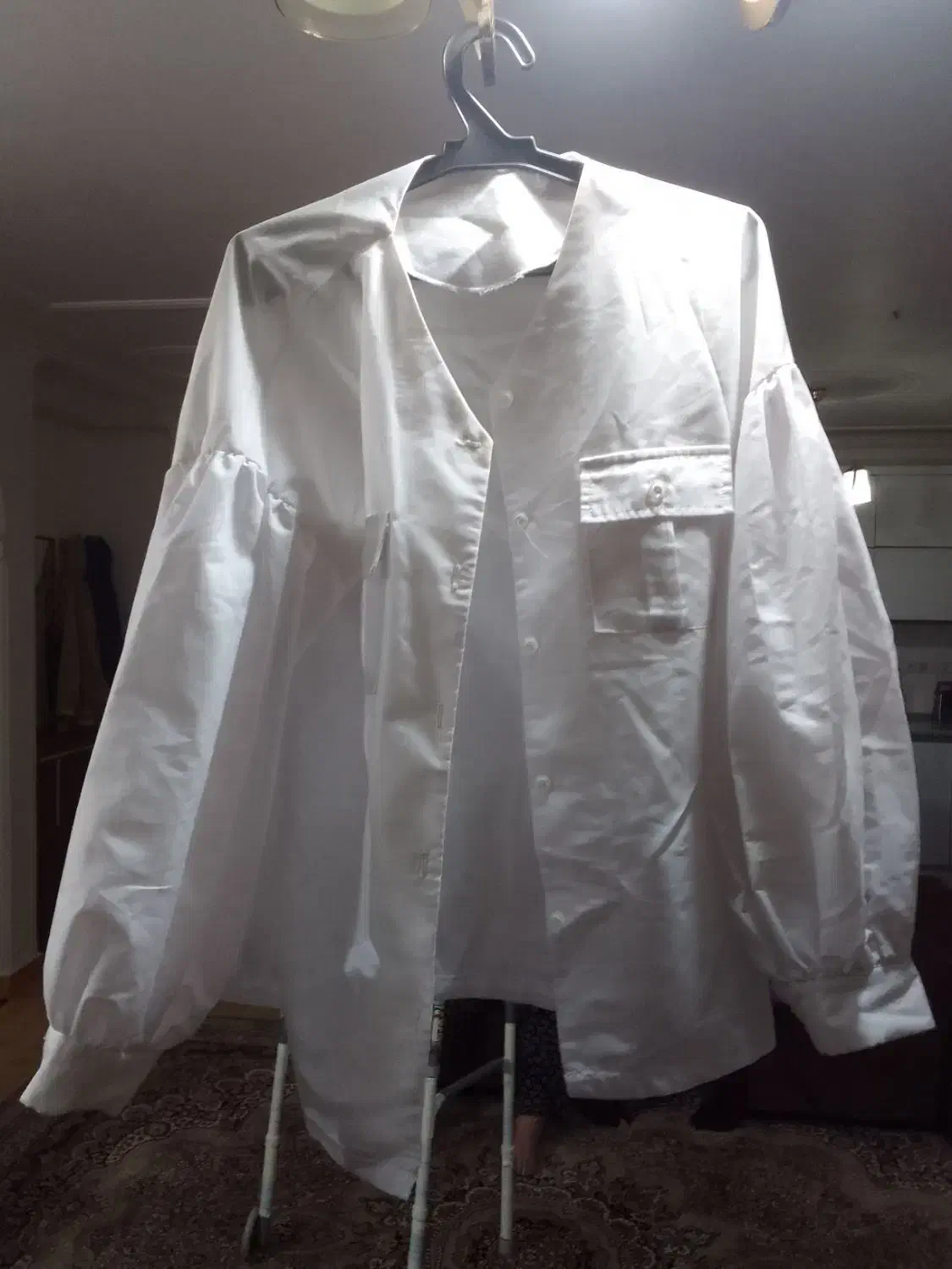 پوشاک زنانه|لباس|لاهیجان, انقلاب|دیوار