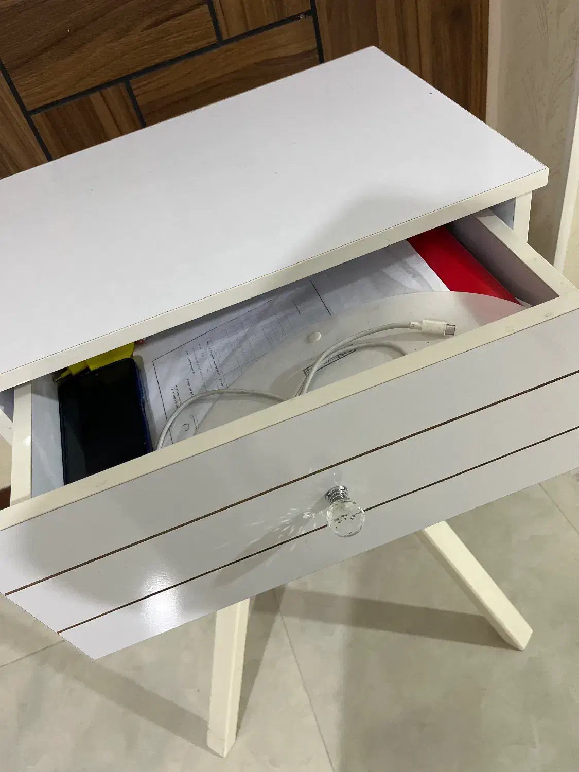 میز|جاکفشی، کمد، دراور|برخوار, |دیوار