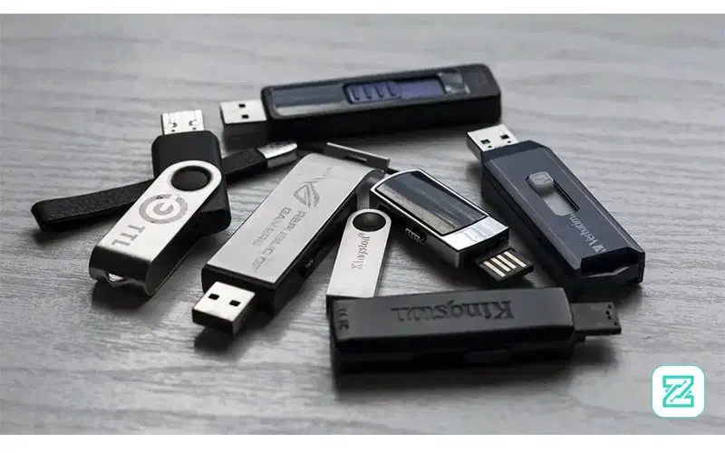 پیدا شده فلش|قطعات و لوازم جانبی رایانه|بیرجند, |دیوار