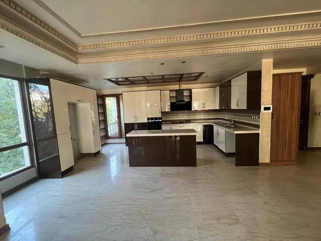 آپارتمان ۱۵۸متر/۳خ/۲p/فول مشاعات/دروس