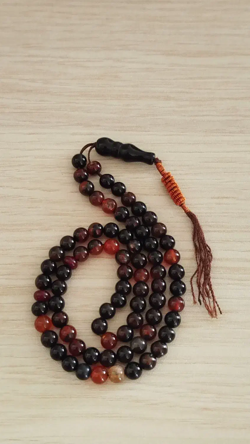 تسبیح|جواهرات|بروجرد, |دیوار