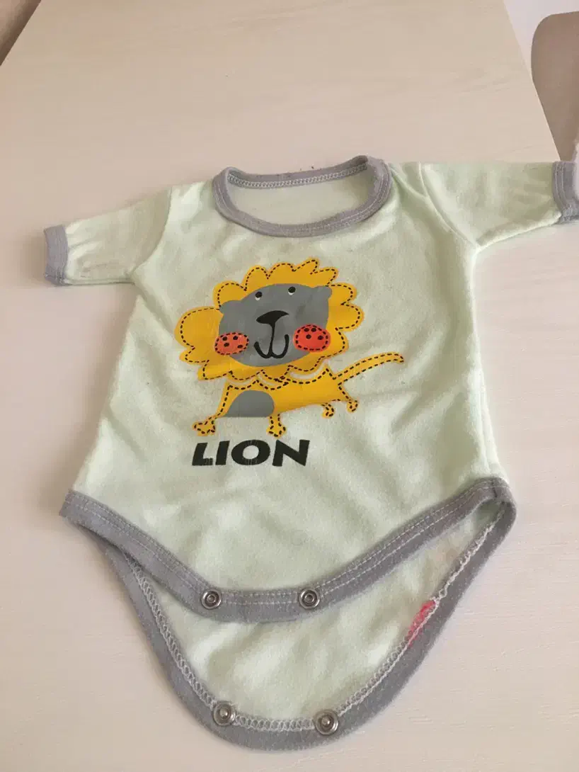 بادی آستین کوتاه طرح شیر|کفش و لباس بچه|آستانه اشرفیه, |دیوار