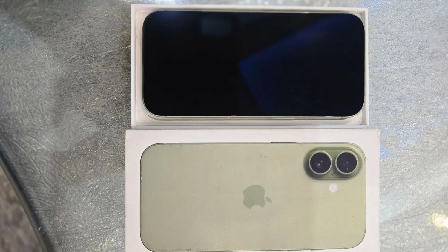 Iphone 17|موبایل|تهران, ورزشگاه آزادی|دیوار