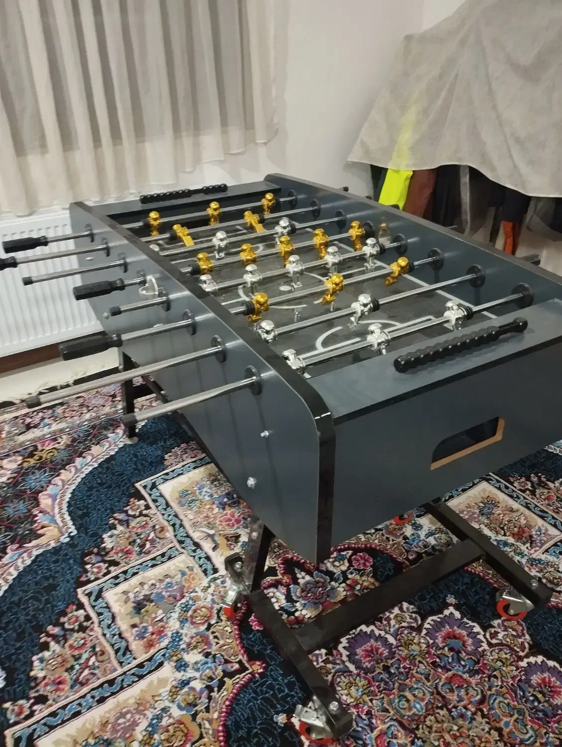 فوتبال دستی و میز تنیس|ورزش‌های توپی|اصفهان, نقش جهان|دیوار