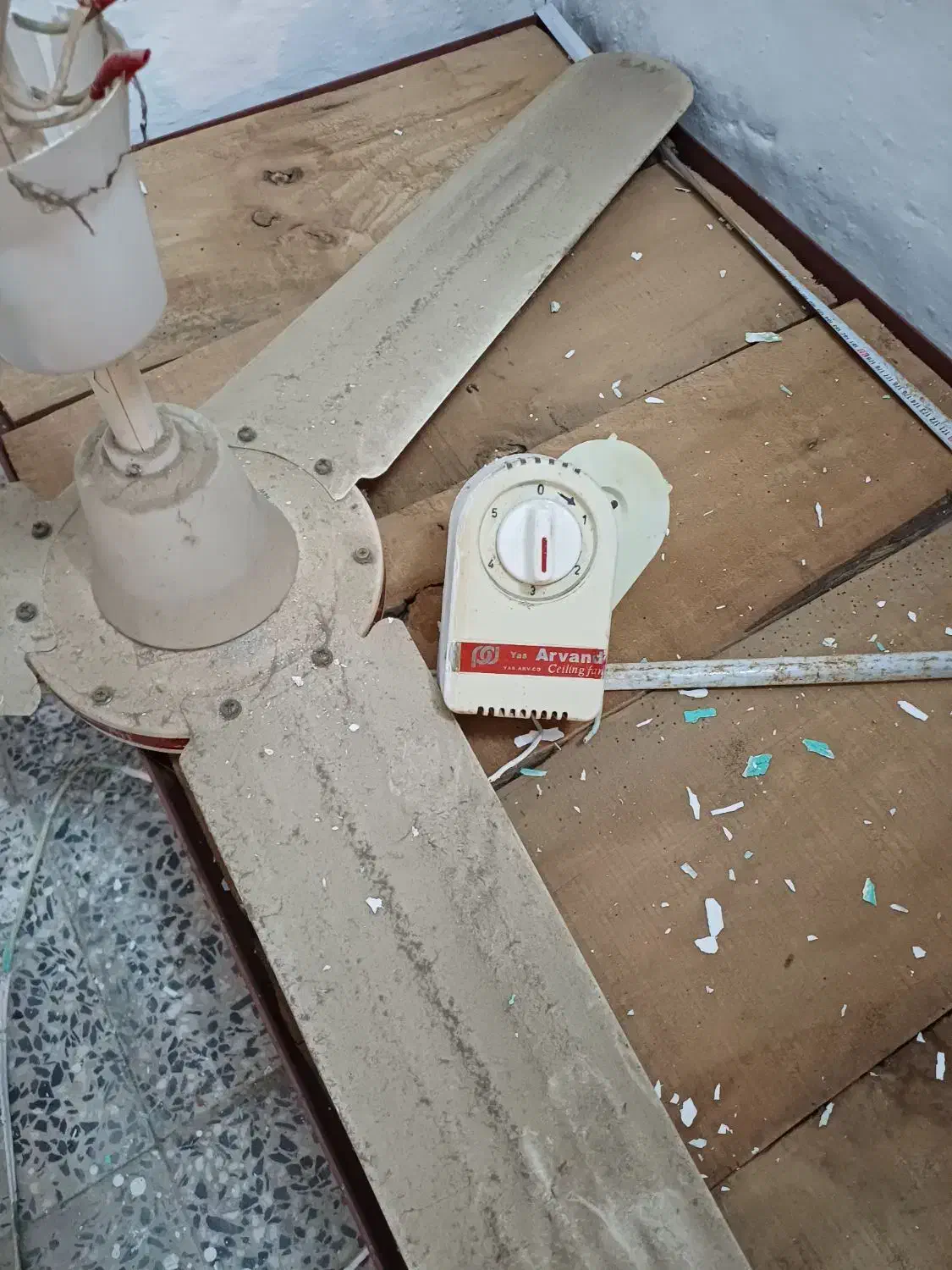 پنکه سقفی|پنکه و تصفیه‌کنندهٔ هوا|کلاچای, |دیوار