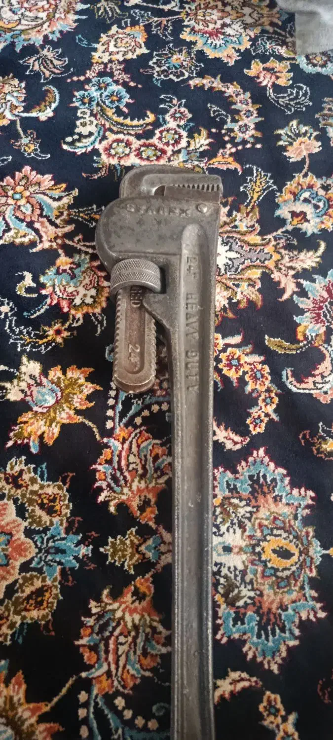 آچار|ابزارآلات|اراک, |دیوار