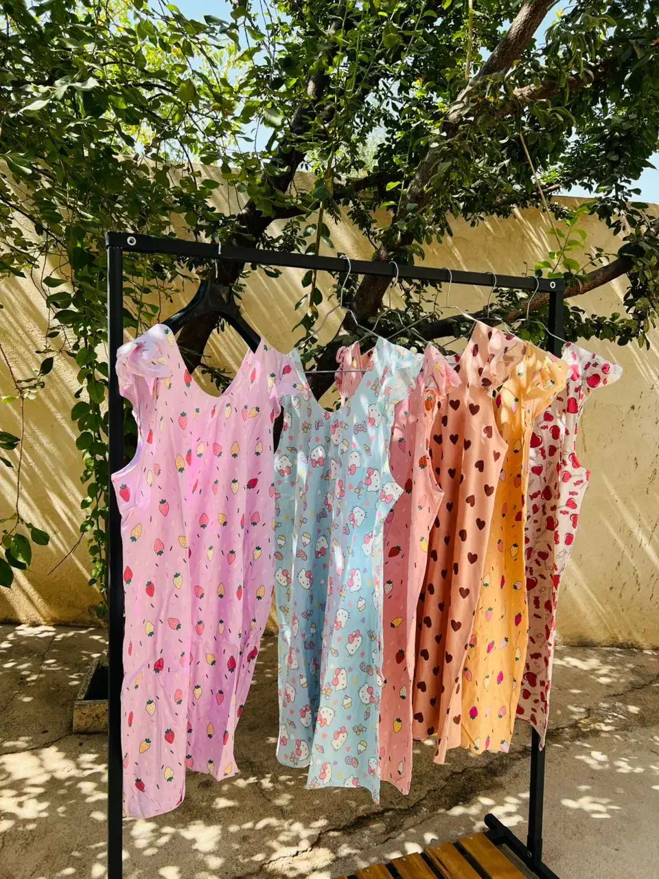 پیراهن تریکو خانگی|لباس|فردیس, سرحدی|دیوار