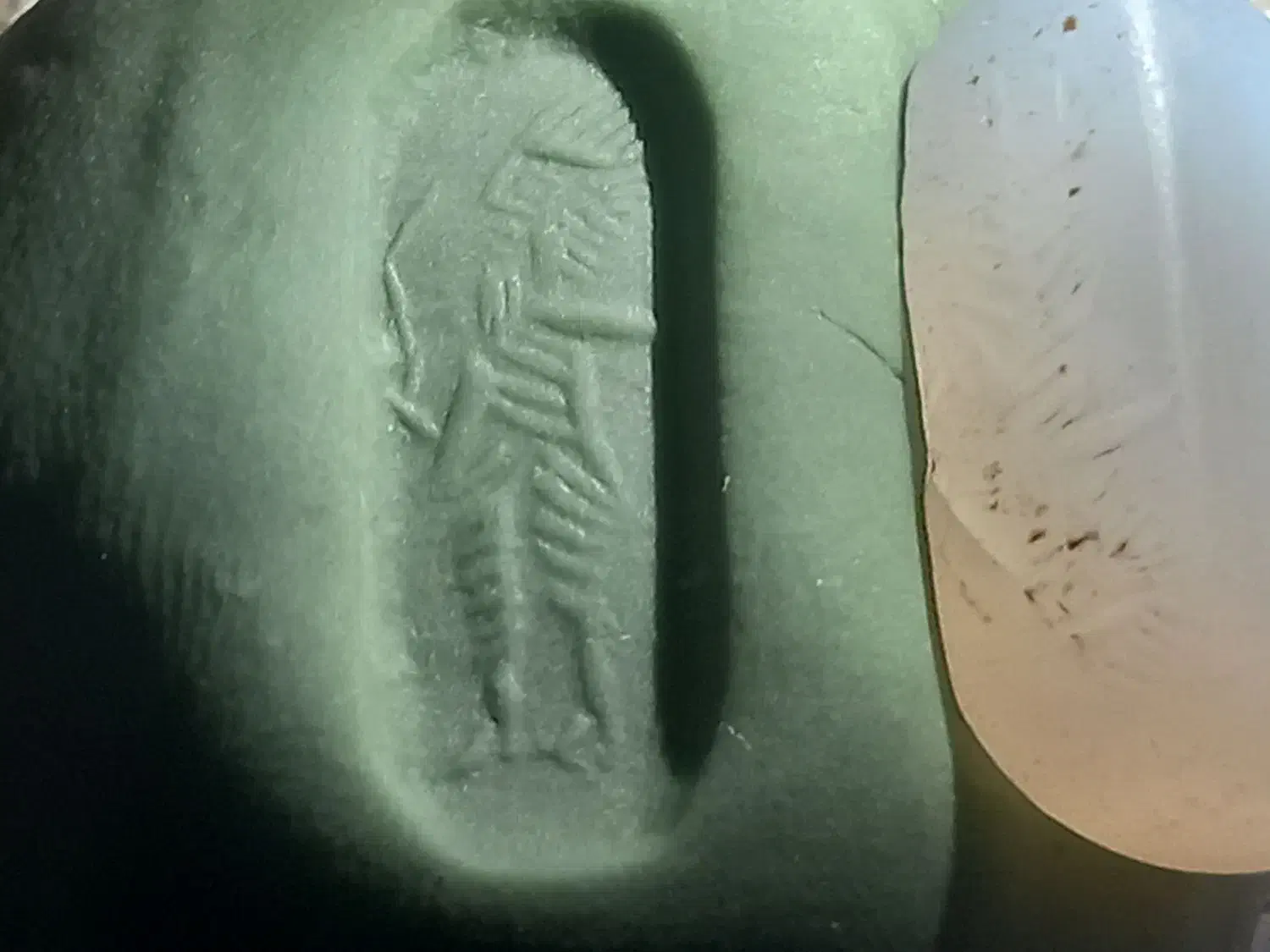 مهره های بسیار با ارزش و خاص|کلکسیون اشیاء عتیقه|جیرفت, |دیوار