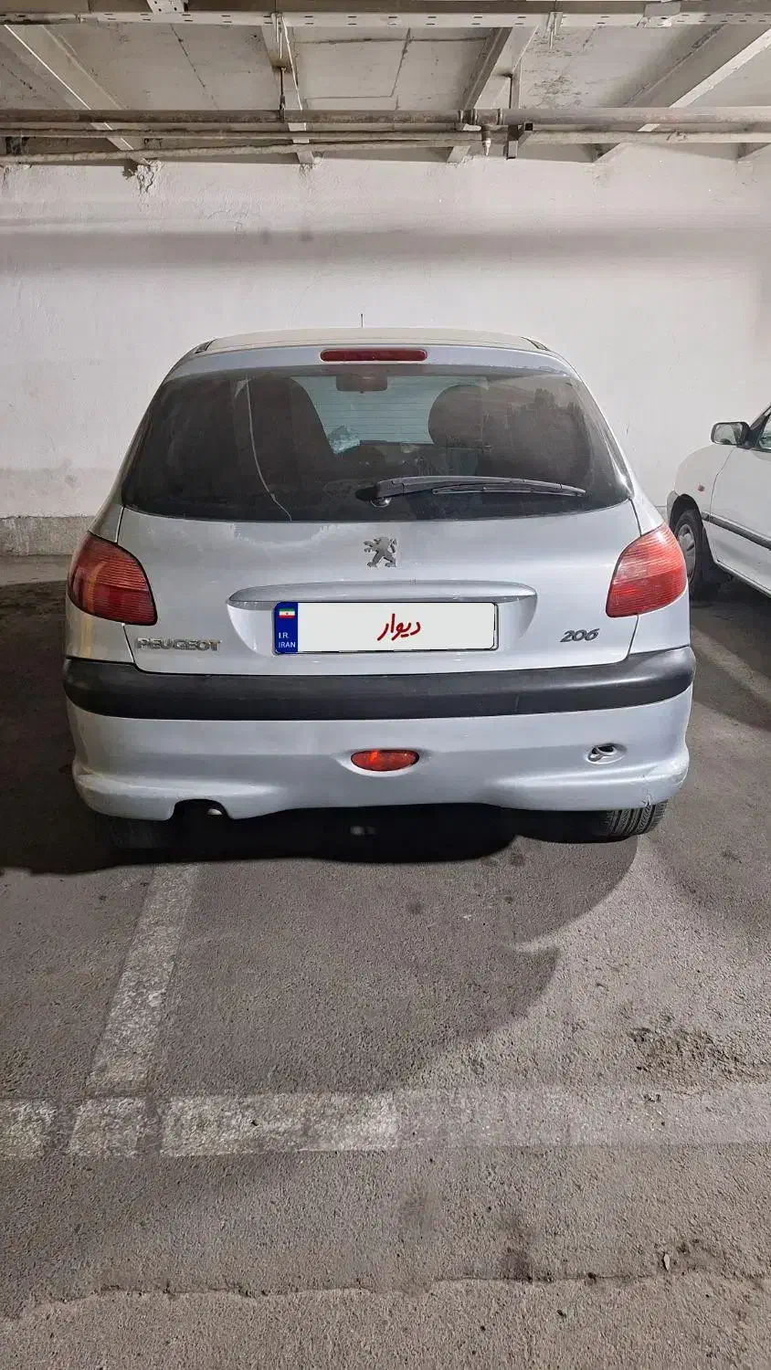 پژو۲۰۶ بدون رنگ کم کار|خودرو سواری و وانت|تهران, وحیدیه|دیوار