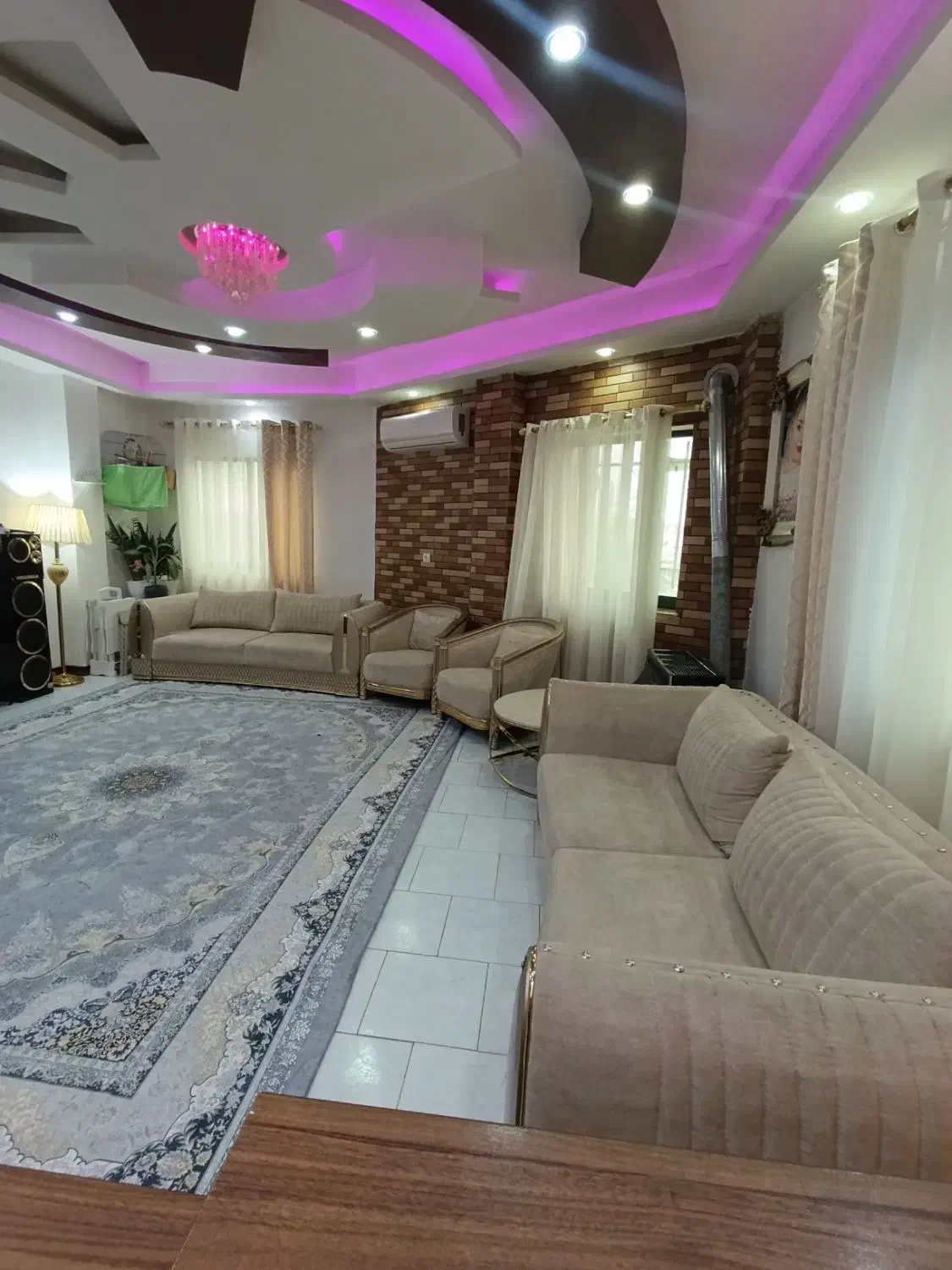 مبل 8نفره|مبلمان خانگی و میز عسلی|لاهیجان, شهرک سلمان فارسی|دیوار