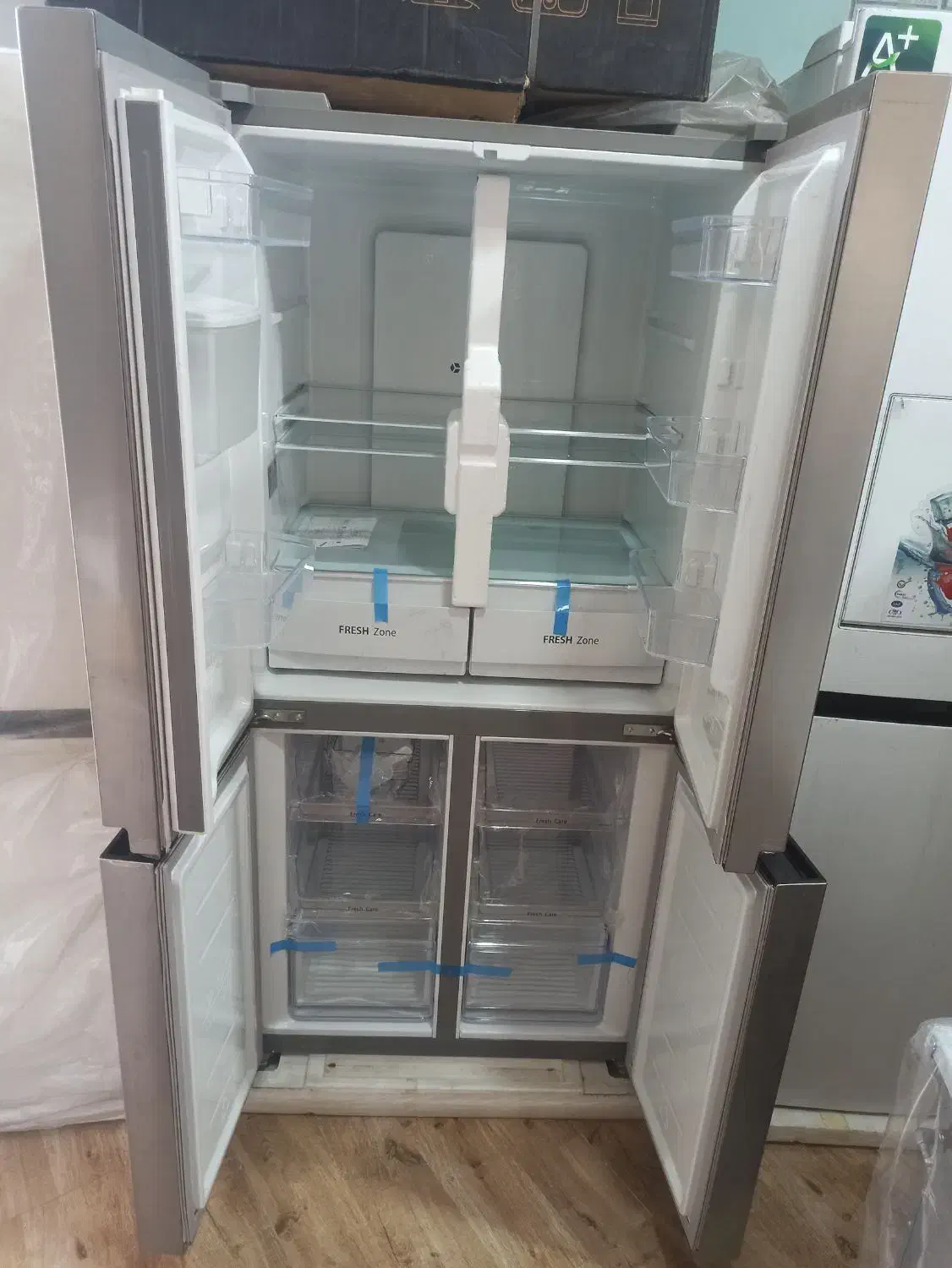 یخچال فریزر ساید ۴ درب پاکشوما سفید نقره ای|یخچال و فریزر|شیراز, سهلآباد|دیوار