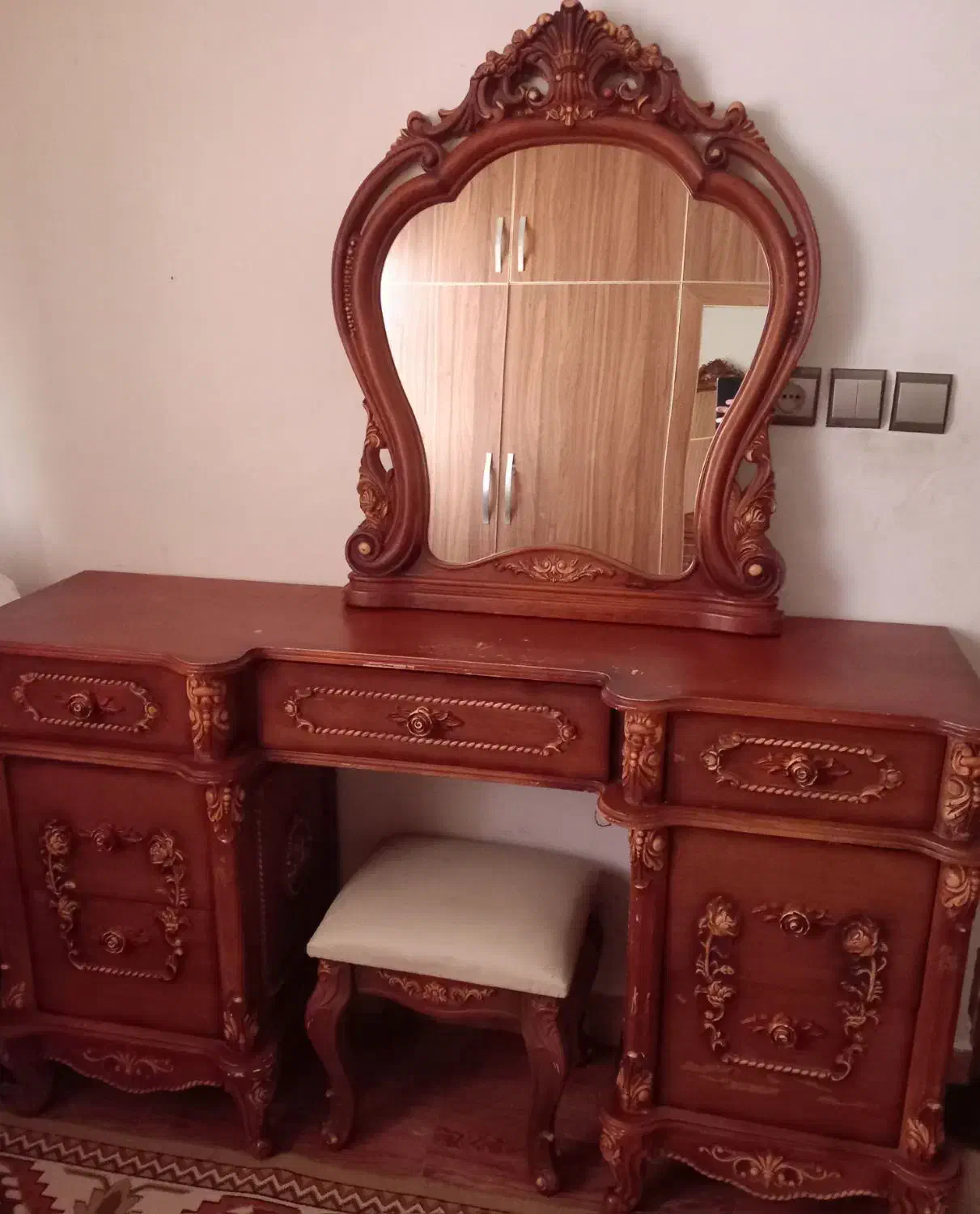 مبل،میزعسلی،ویترین|مبلمان خانگی و میز عسلی|فومن, |دیوار