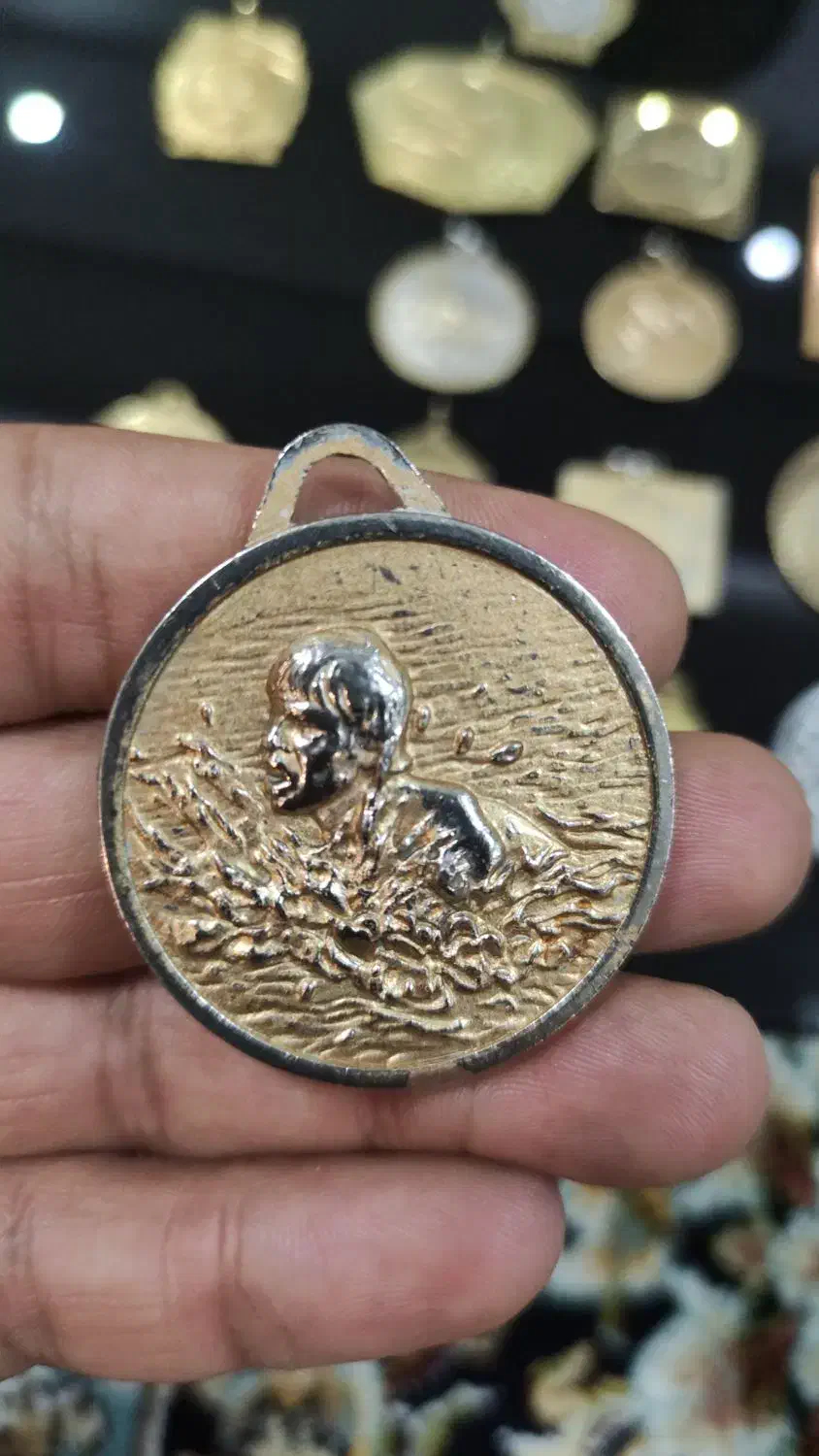 مدال یادبود|کلکسیون سکه، تمبر، اسکناس|تهران, قیطریه|دیوار