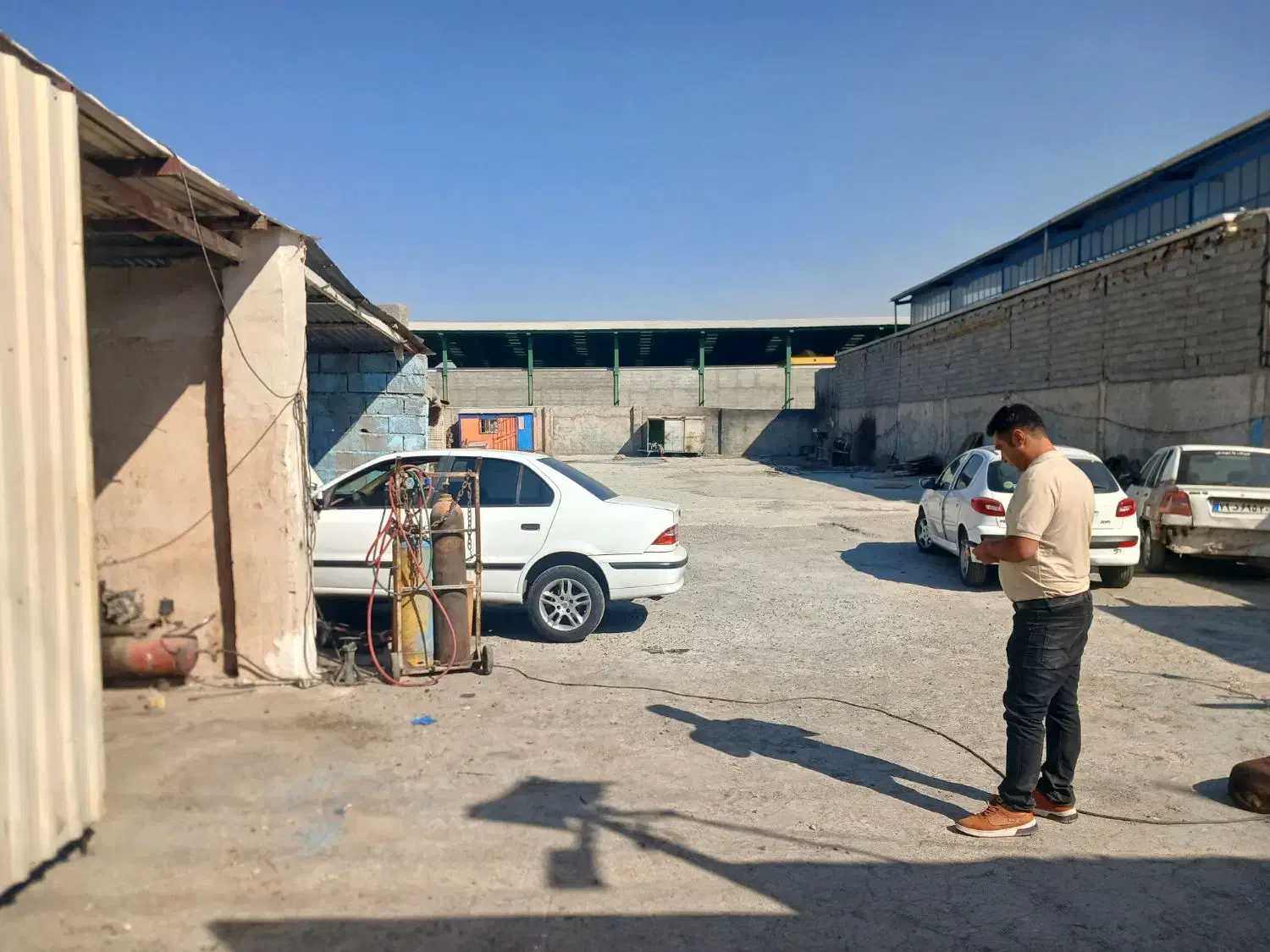 زمینزمین۴دیواری کاربری صنعتی تجاری گاراژ|فروش زمین و ملک کلنگی|اندیشه, اندیشه فاز ۶|دیوار