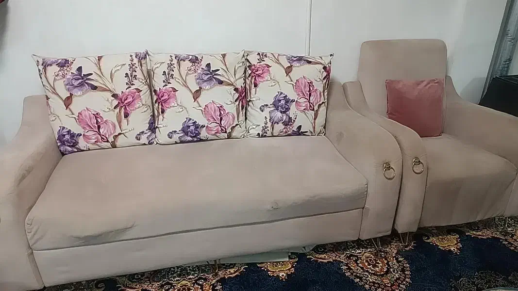 مبل ۷نفره|مبلمان خانگی و میز عسلی|قرچک, شهرک طلائیه|دیوار