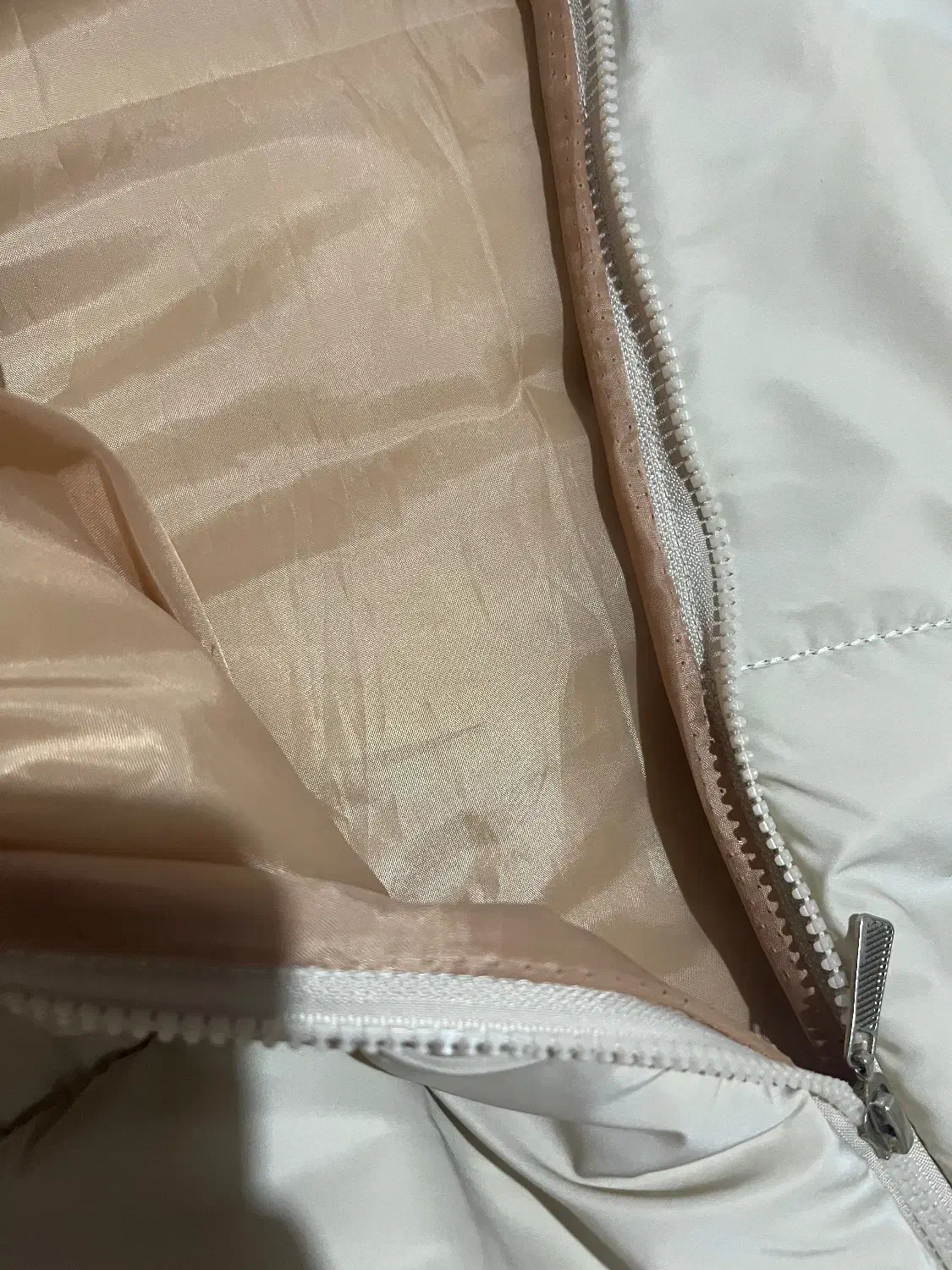 کاپشن دخترونه/زنونه|لباس|ساری, |دیوار